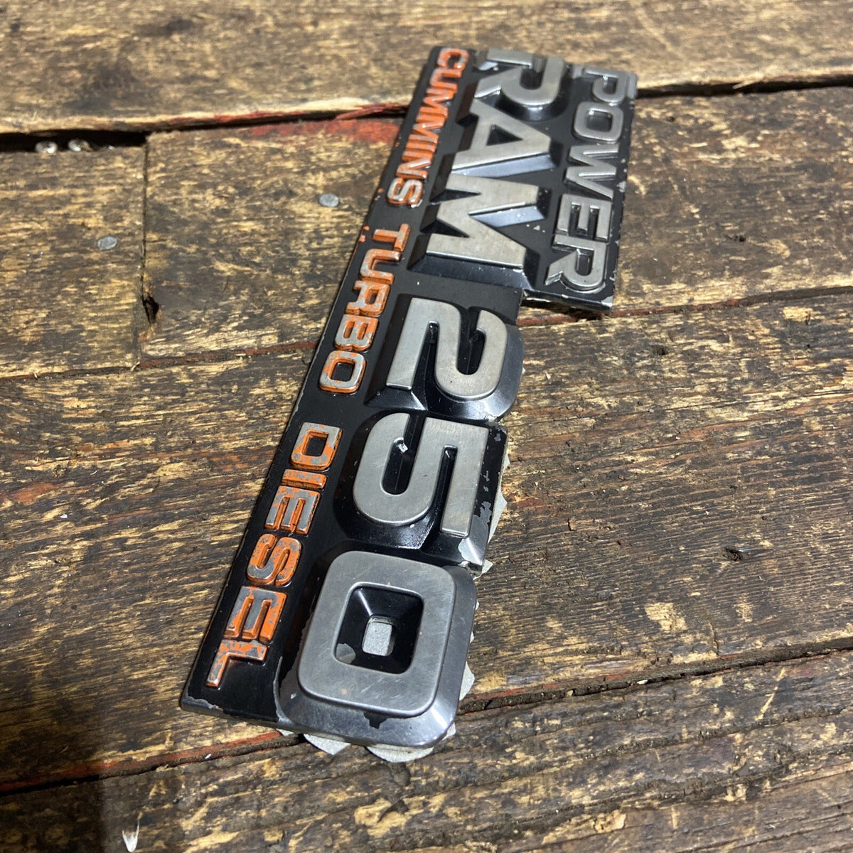 OEM 1989-1993 DODGE POWER RAM 250 CUMMINS SINGLE EMBLEM BADGE 4x4