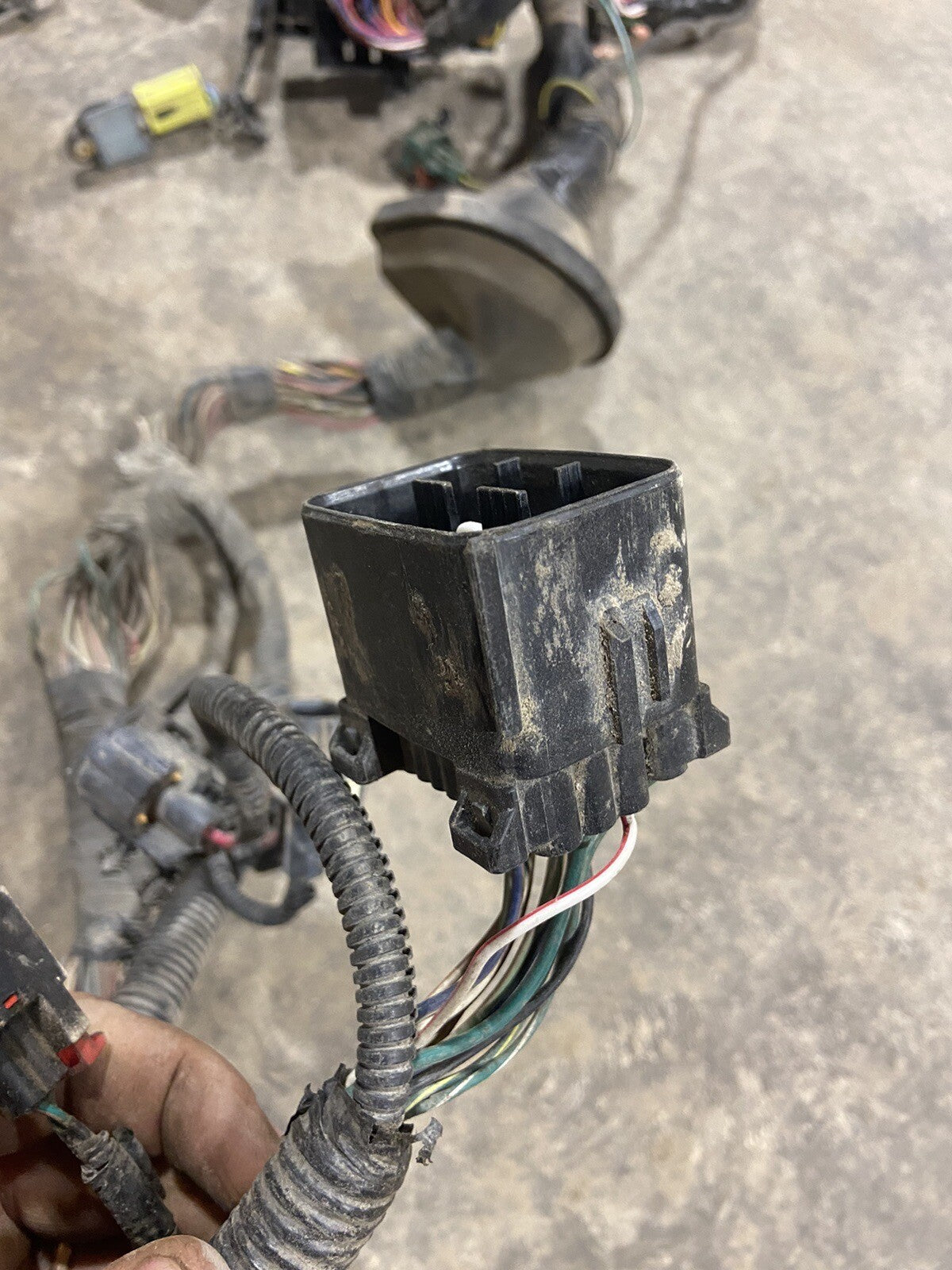 2012 DODGE RAM 2500 3500 CUMMINS BODY WIRING HARNESS P68084508AE