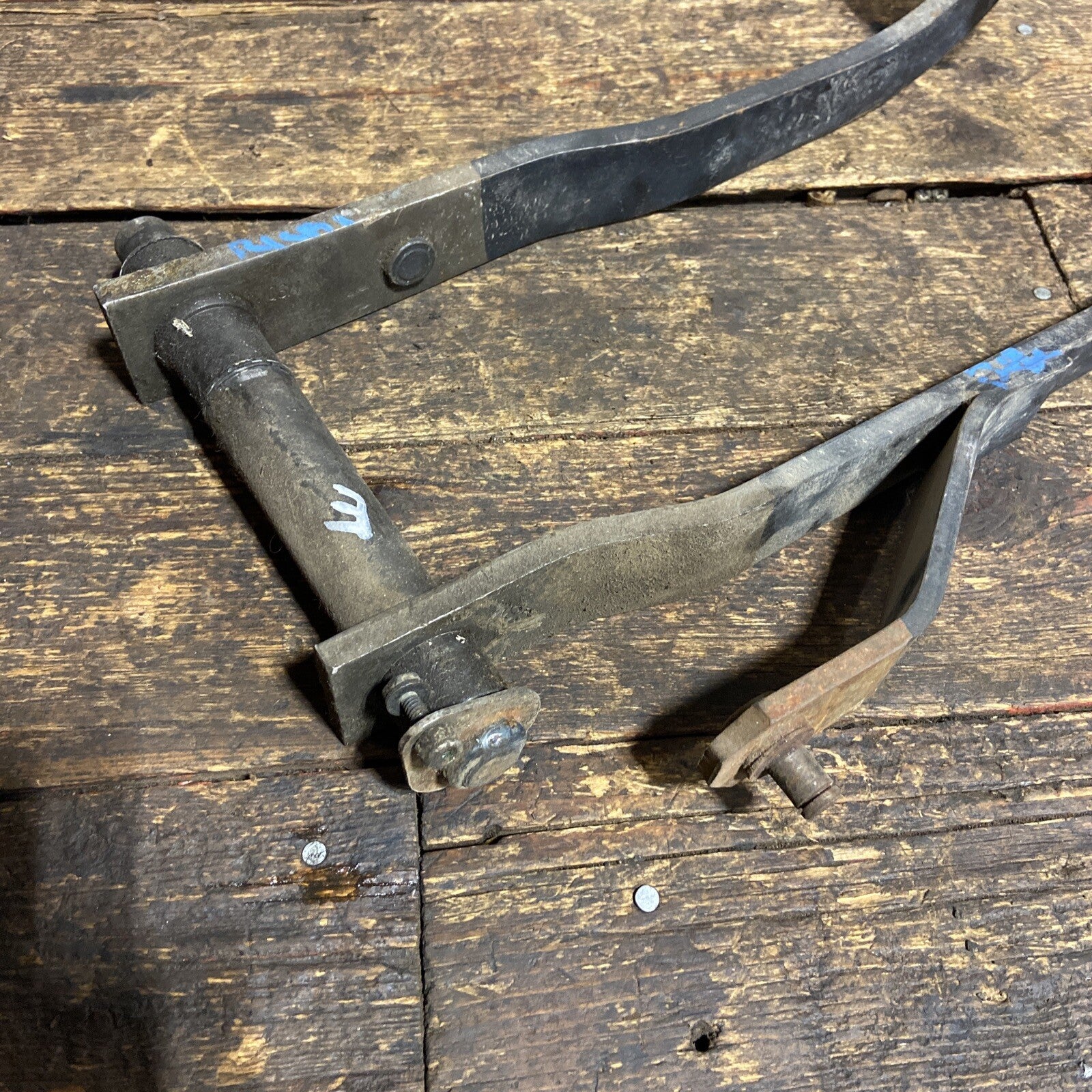 1ST GEN DODGE 1989 -1993 RAM 150 250 350 MANUAL CLUTCH BRAKE PEDAL SET