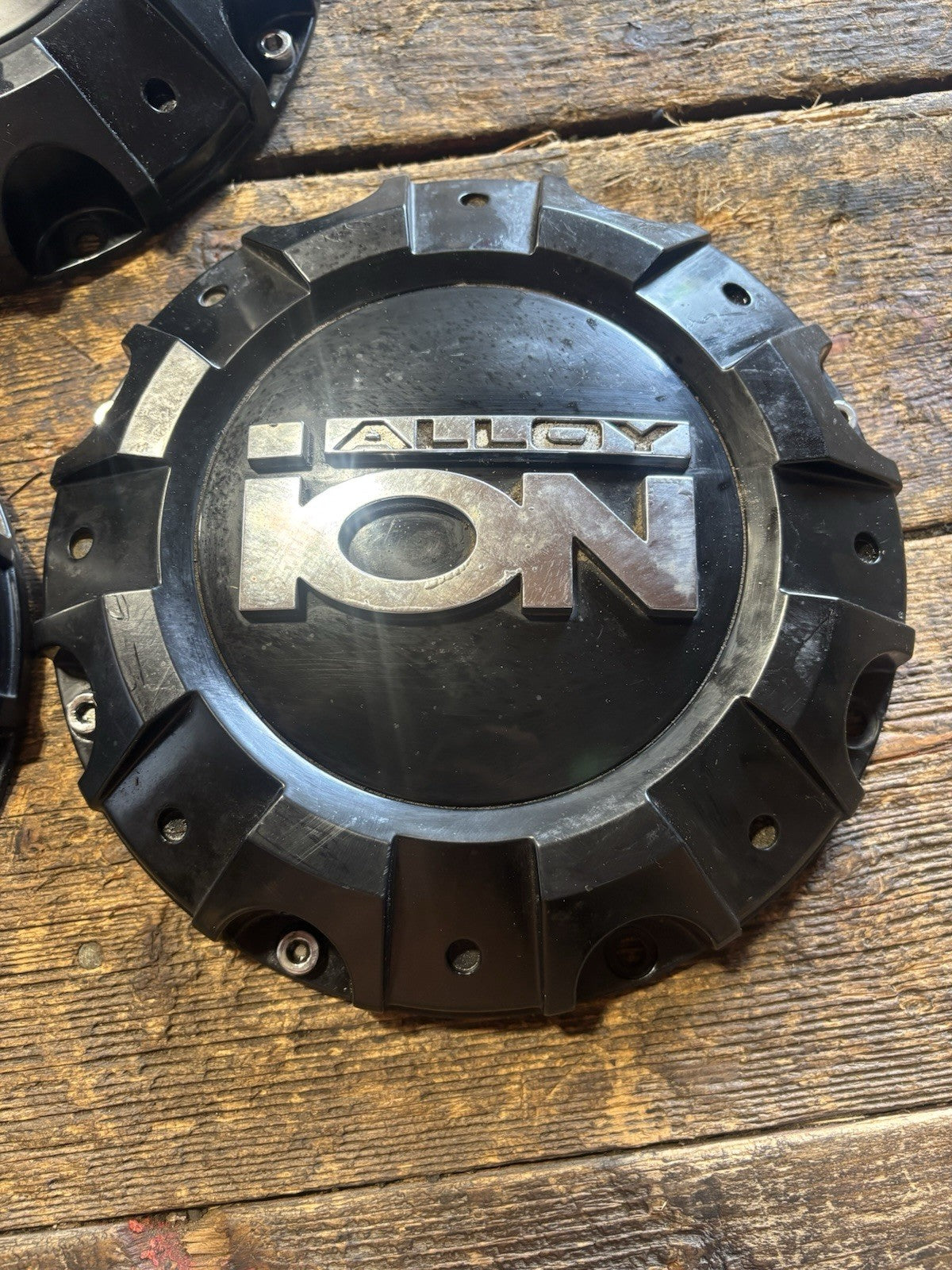 ION ALLOY WHEEL CENTER HUB CAPS X3 C-218-1 LG1212-21 C218-1-DOWN C1019402B