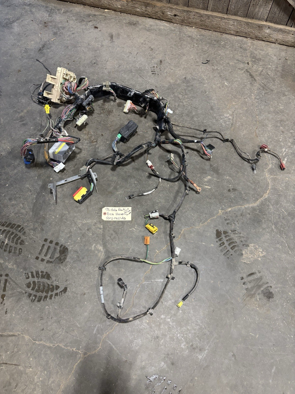 1998 DODGE RAM GAS DASH WIRING HARNESS 56020481AD IGNITION SECTION CUT OFF