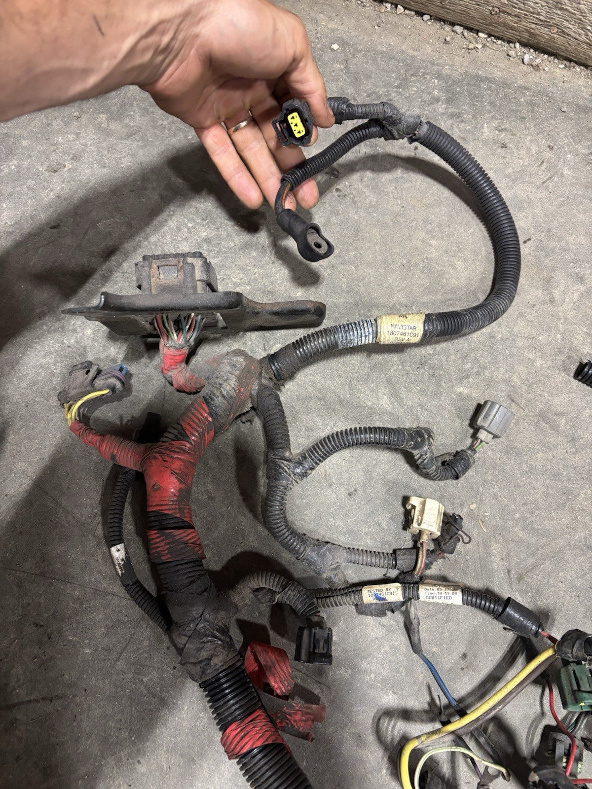 1999 - 2001 FORD 7.3L DIESEL ENGINE HARNESS 1807461C91
