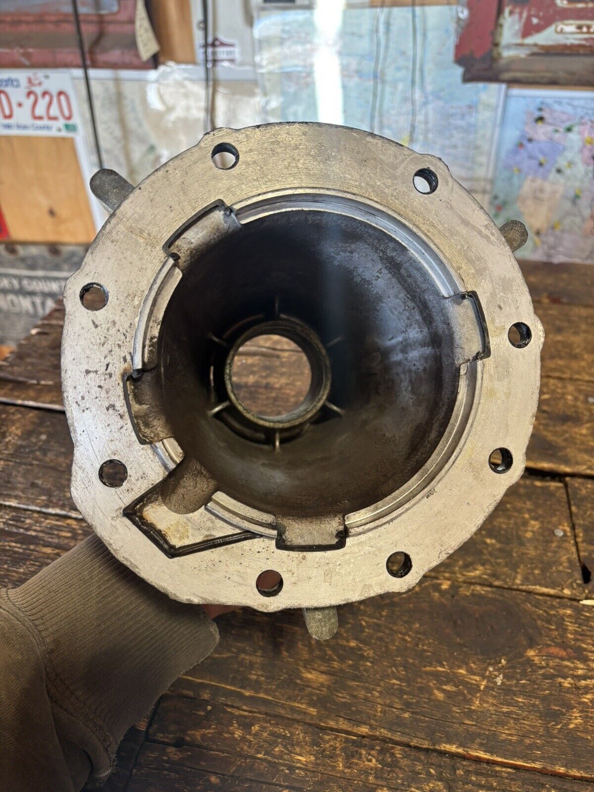 271D 273D Transfer Case Tail Housing Rear Cone 2003 - 2012 Dodge Ram Cummins