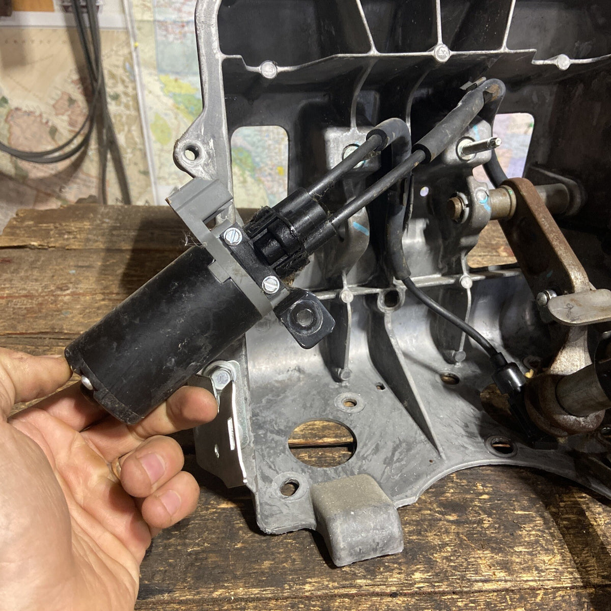 2004 - 2009 DODGE RAM 2500 3500 AUTO BRAKE / THROTTLE PEDALS SET POWER ADJUST