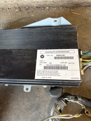 2010 - 2012 Dodge Ram Laramie Stereo Audio Radio Amplifier 05064418 AH OEM