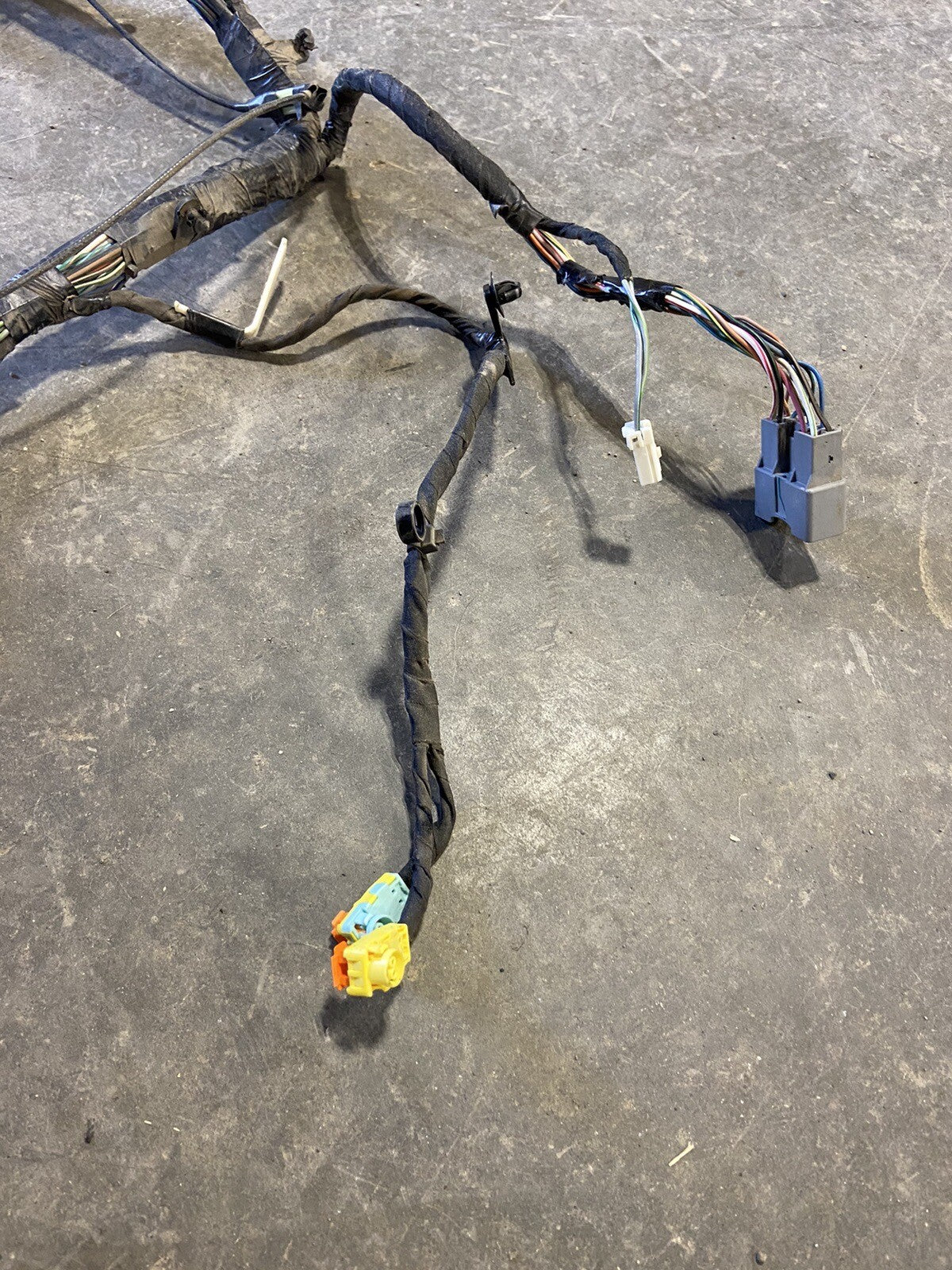 2010 DODGE RAM 2500 3500 CUMMINS LARAMIE AUTOMATI DASH WIRING HARNESS 68047007AD