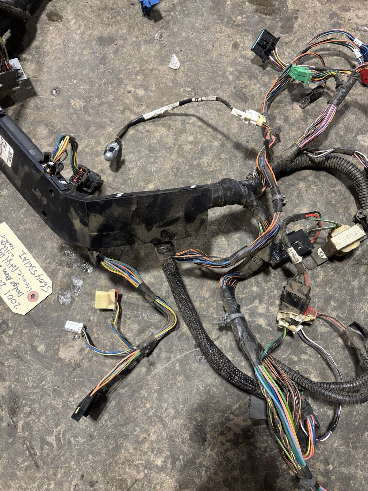 2000 -2002 DODGE RAM LARAMIE CUMMINS DASH WIRING HARNESS HEATED SEATS 56045361AI