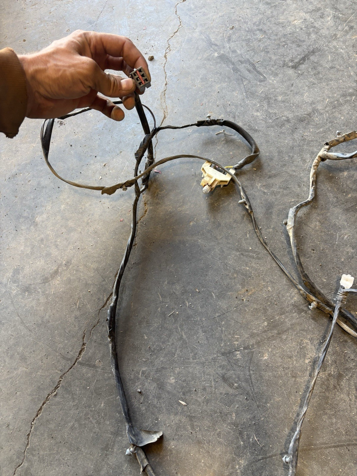 1998 DODGE RAM REG CAB BEHIND DASH / AROUND CAB HARNESS 56020681AB CRANK WINDOWS