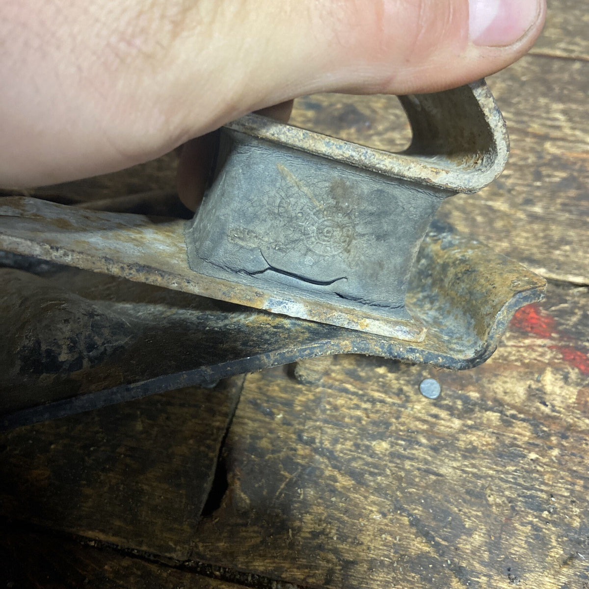 2004 - 2012 DODGE RAM 2500 3500 CUMMINS G56 MANUAL TRANSMISSION MOUNT 52121491AC