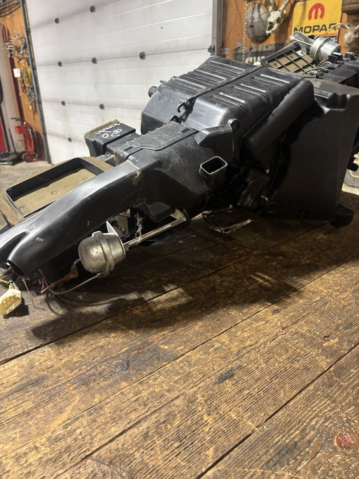 1999 - 2002 Dodge Ram 2500 3500 Cummins HVAC heater AC box 55055893AG