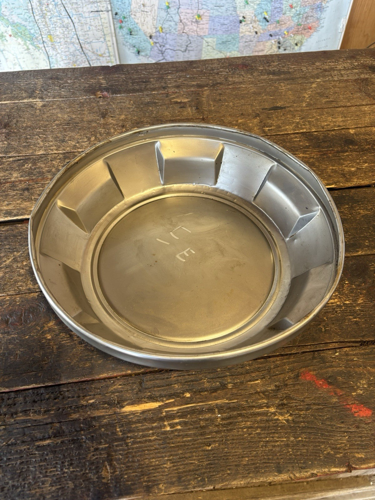 OEM 1989 - 1993 DODGE RAM 250 1ST GEN CUMMINS 2WD HUB CAP