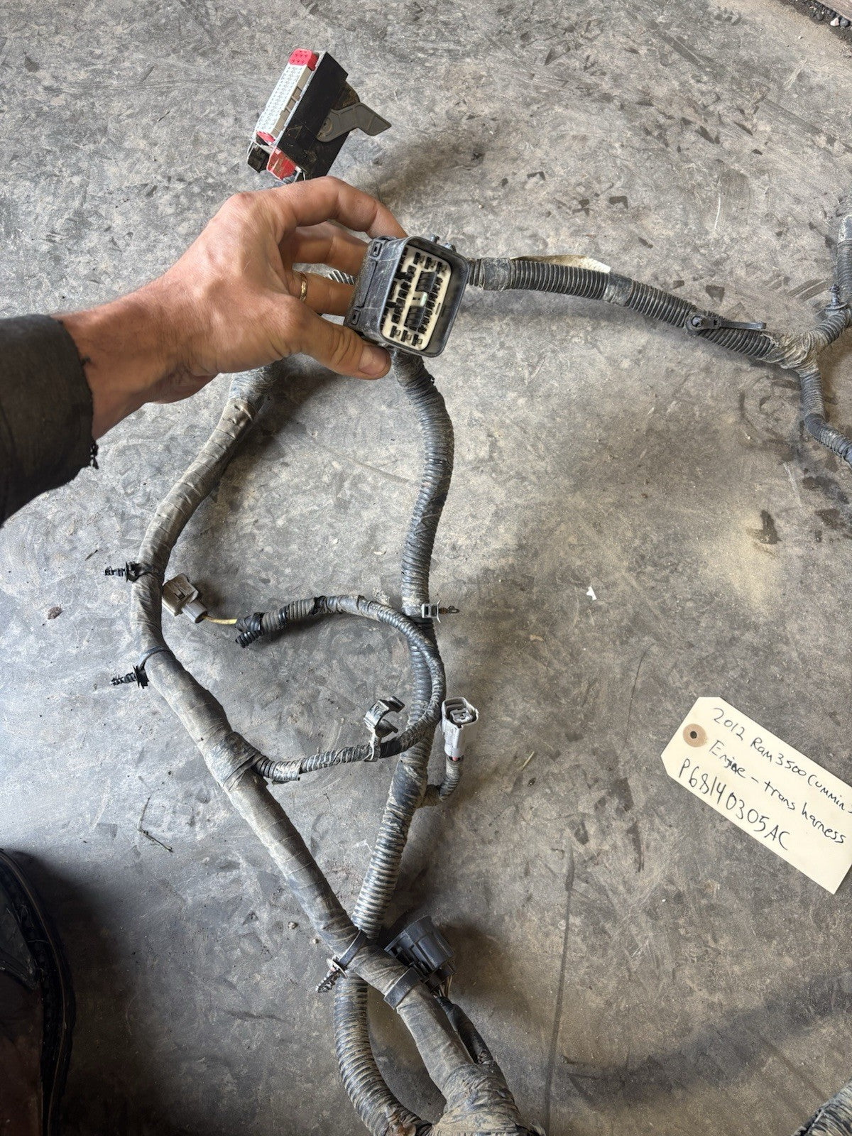 2012 RAM 2500 3500 6.7L CUMMINS ENGINE / AUTO TRANSMISSION HARNESS PN 68140305AC