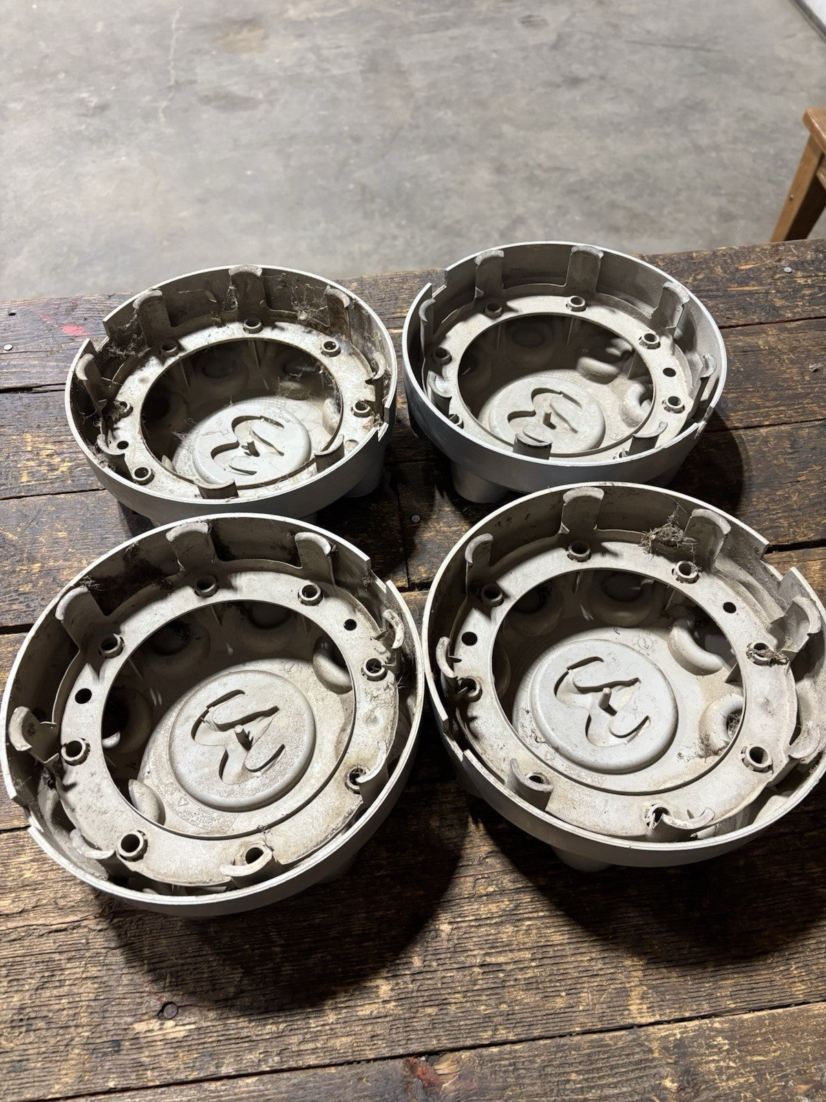 OEM 2003 - 2012 Dodge Ram 2500/3500 SET OF GREY Center HUB Caps 52121450AD