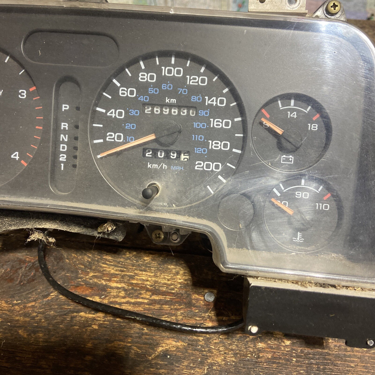 1994 - 1997 DODGE RAM 2500 3500 CUMMINS INSTRUMENT GAUGE CLUSTER 269KMS 56020114