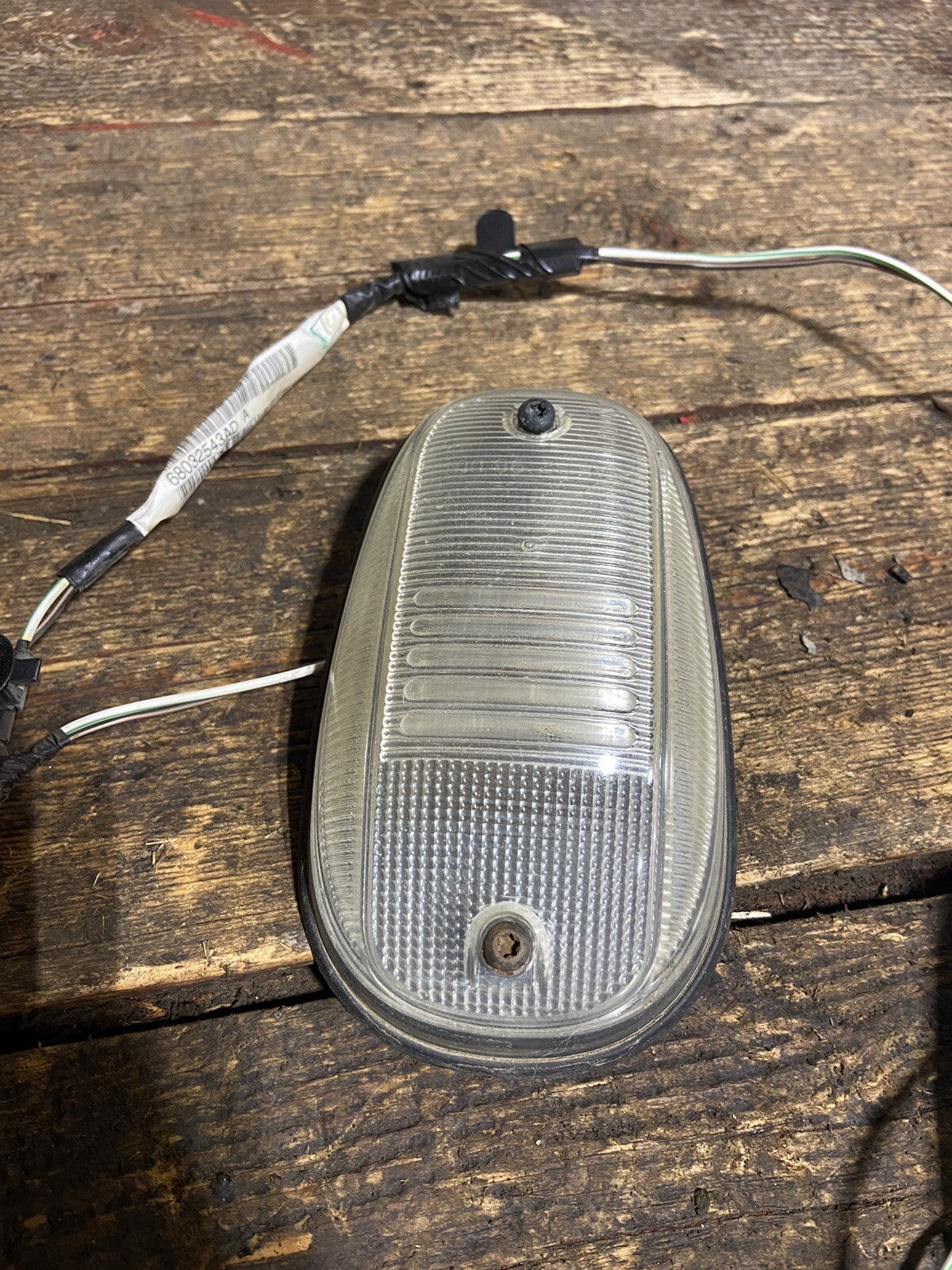 2010 - 2012 DODGE RAM 2500 3500 CAB CLEARANCE LIGHT SET WITH HARNESS 68032543AD