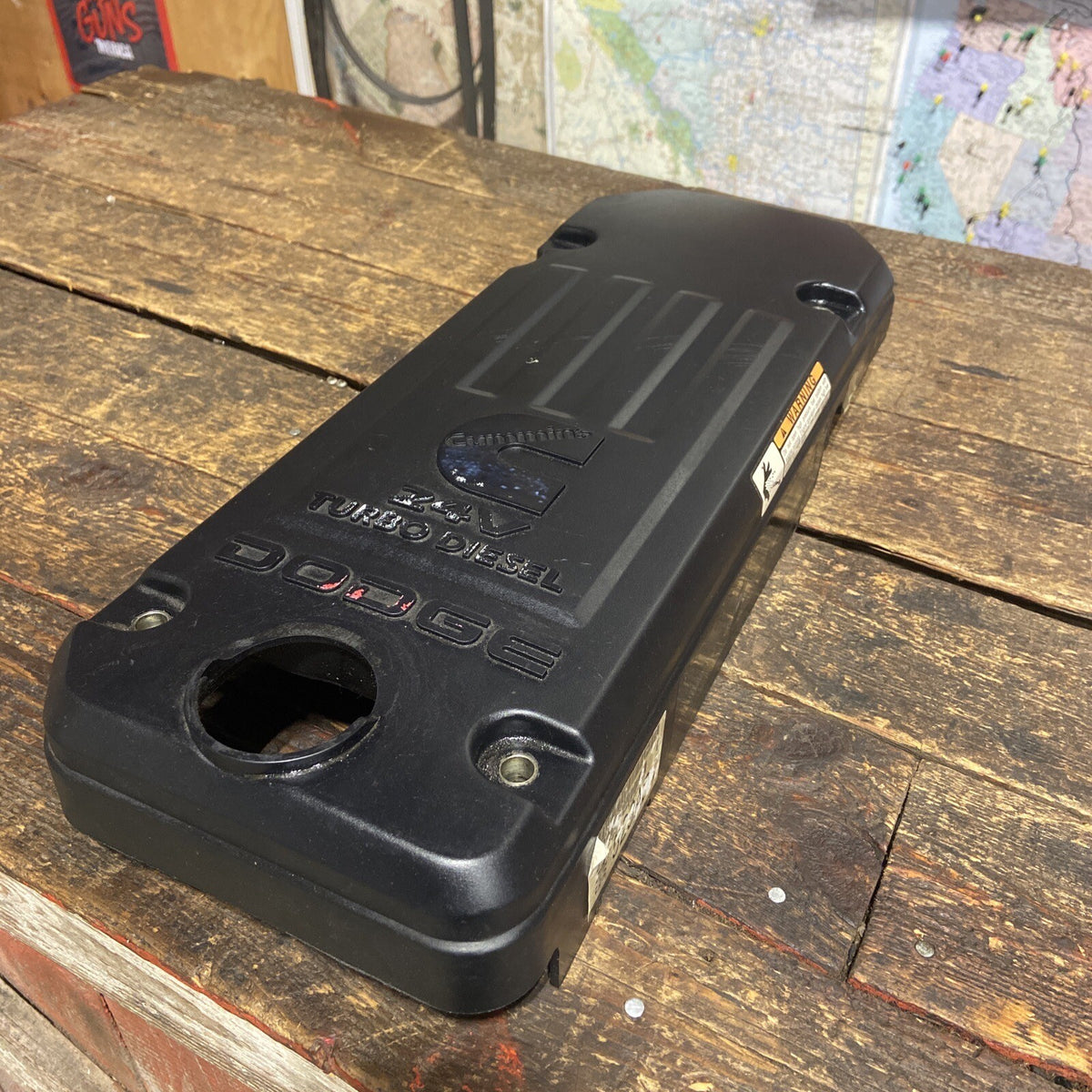 2003 2004 2005 DODGE RAM 2500 3500 5.9L CUMMINS DECORATIVE VALVE COVER 3957143