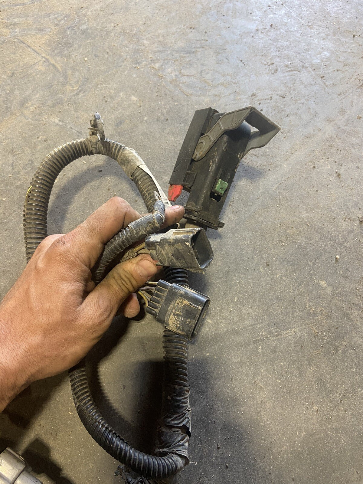 2012 RAM 6.7L CUMMINS COMPLETE MANUAL TRANS ENGINE HARNESS 68085412AF , 5291102