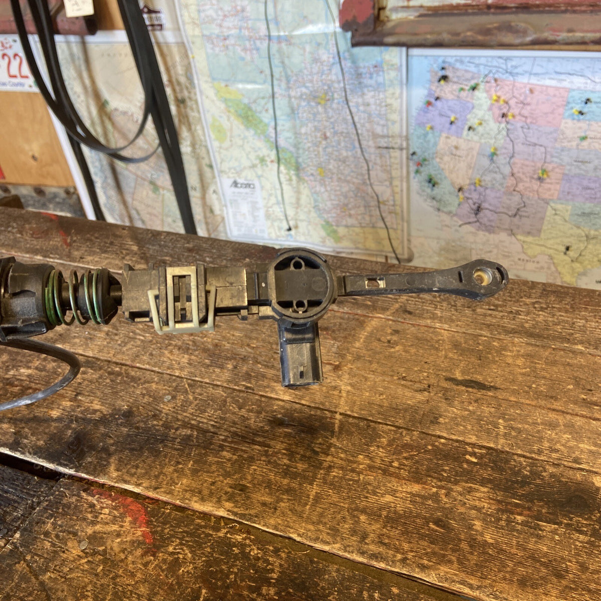 2006-2008 DODGE RAM 1500 2500 AUTOMATIC SHIFTER CABLE 52107847