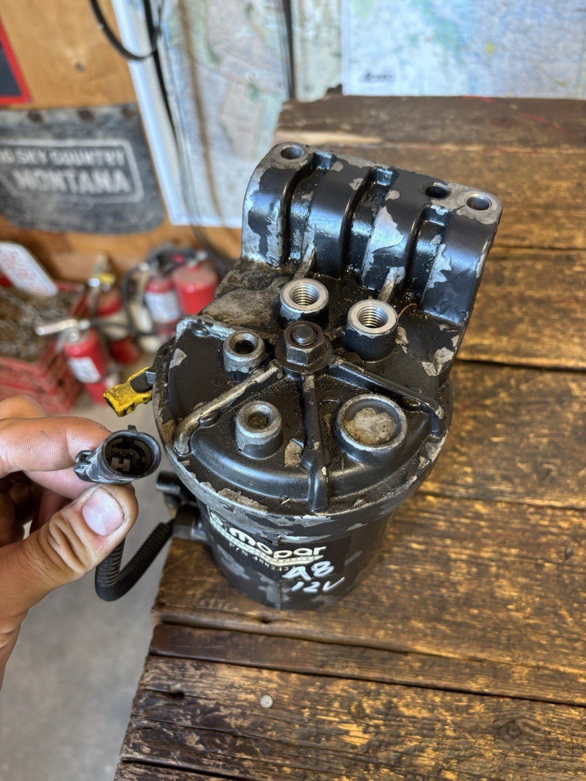 1997 1998 Dodge RAM 2500 3500 12V CUMMINS FUEL FILTER HOUSING 3943976