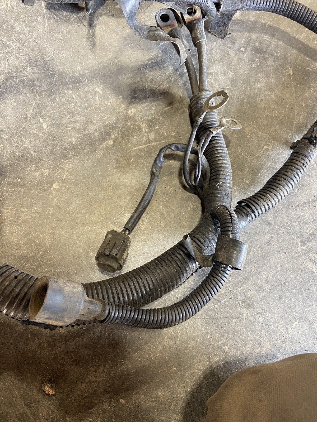 1996 DODGE RAM 2500 3500 CUMMINS 5SPD 2WD ENGINE HARNESS 56011501AF CUT SECTION*