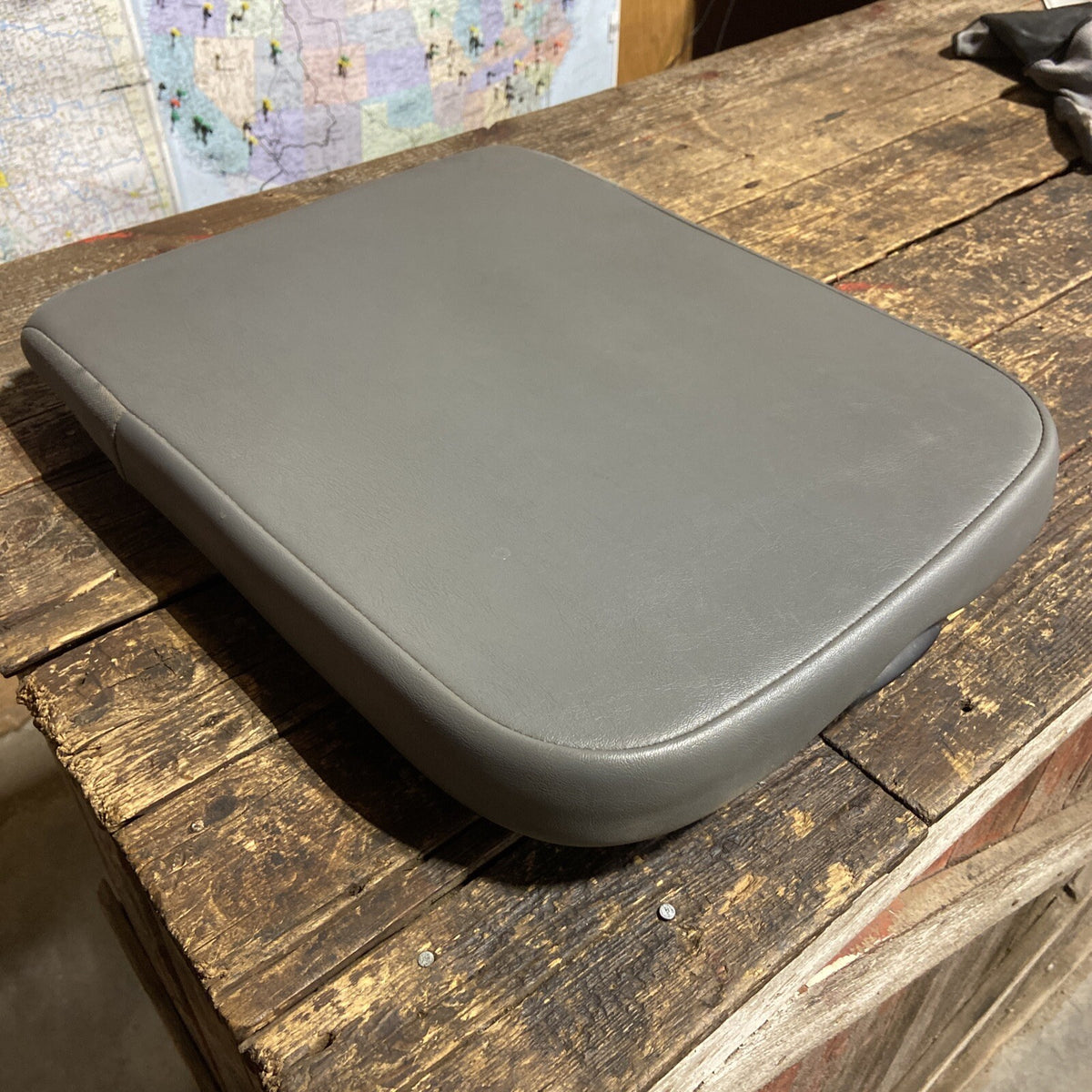 2006 - 2009 DODGE RAM 1500 2500 3500 CUMMINS CENTER CONSOLE LID GREY