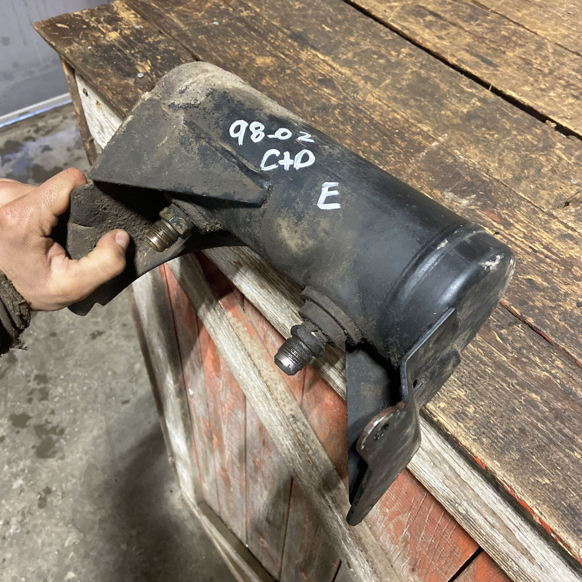 1998-2002 DODGE RAM 2500 3500 CUMMINS TRANSMISSION HEAT EXCHANGER COOLER