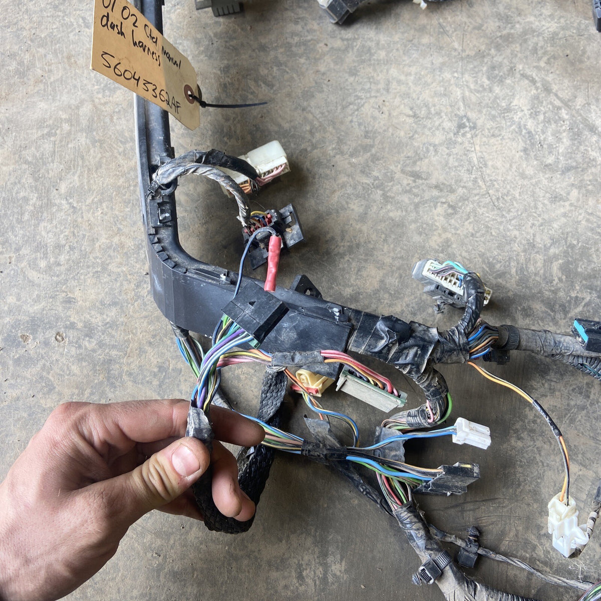 2001 2002 DODGE RAM 2500 3500 CUMMINS MANUAL TRANS DASH WIRING HARNESS 56045362