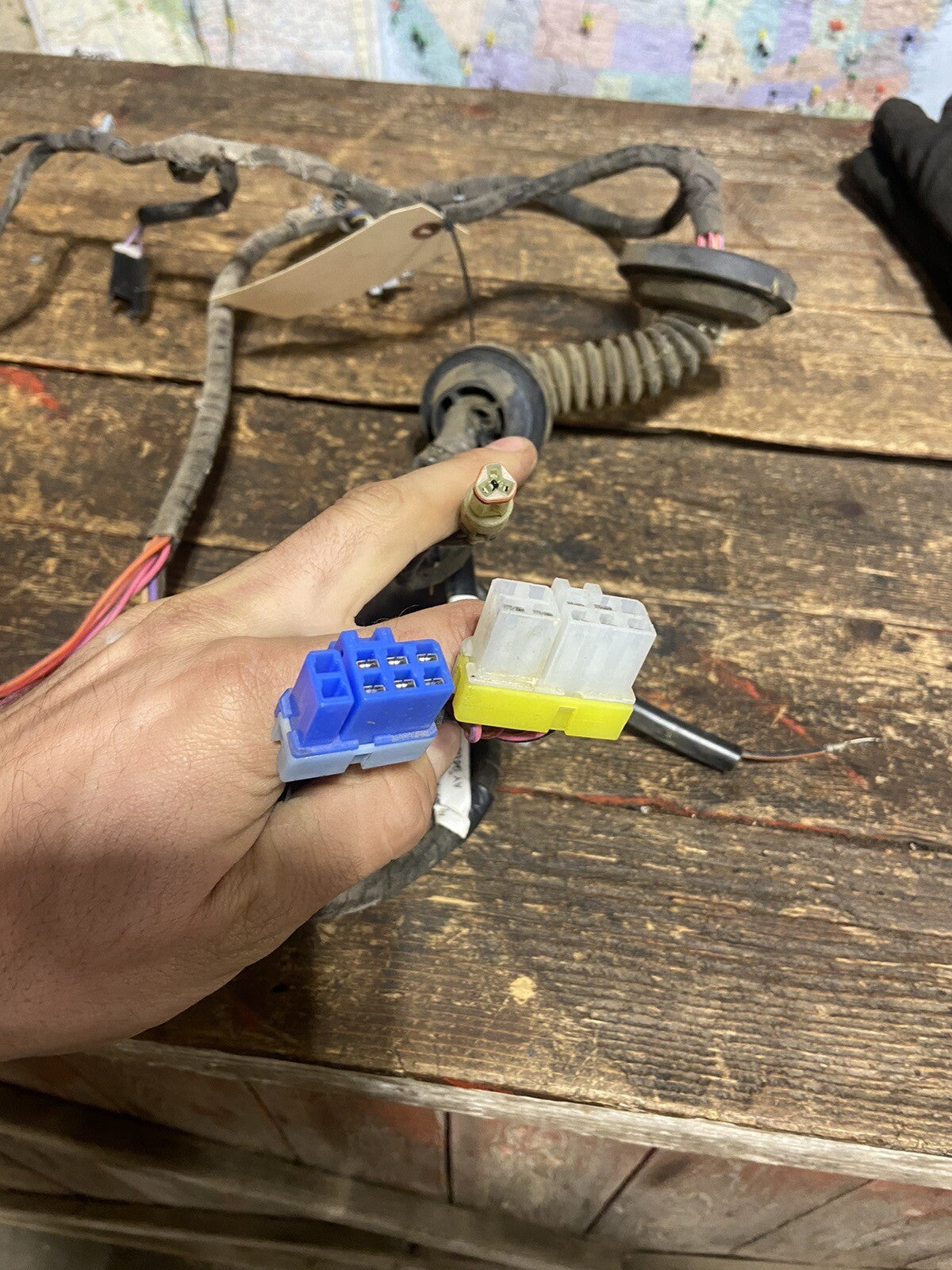 1994 - 1997 DODGE RAM POWER WINDOW DOOR HARNESS SET 56016934, 56016935