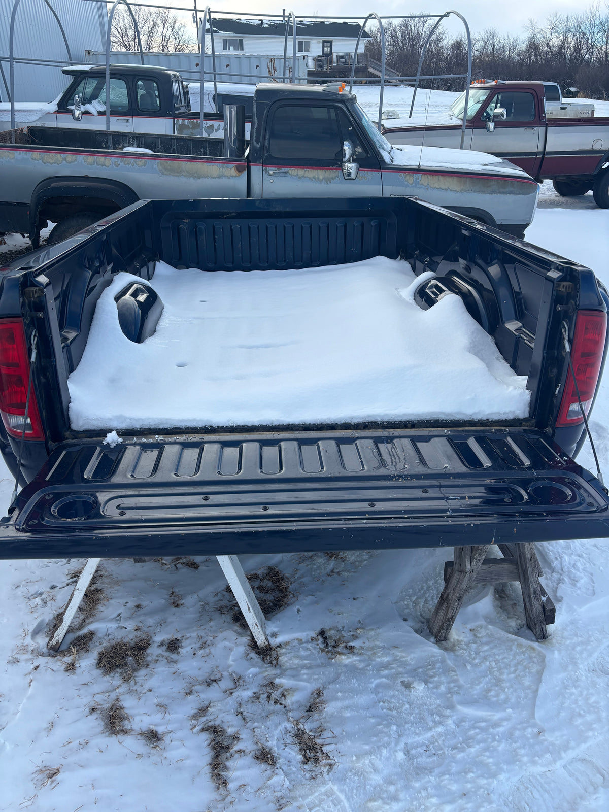 3RD GEN 2003-2009 DODGE RAM 8FT DUALLY BED RUST FREE