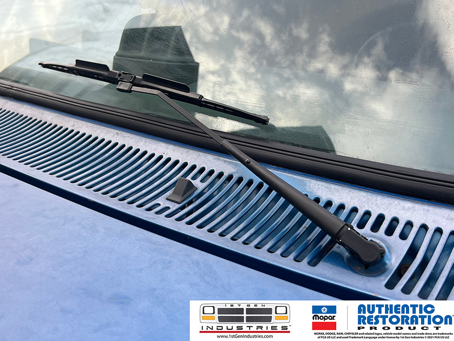 NEW Factory 1981-1993 Dodge Ram 18″ Wiper Blade (Sold as a Pair) – Mopar PN 04334667