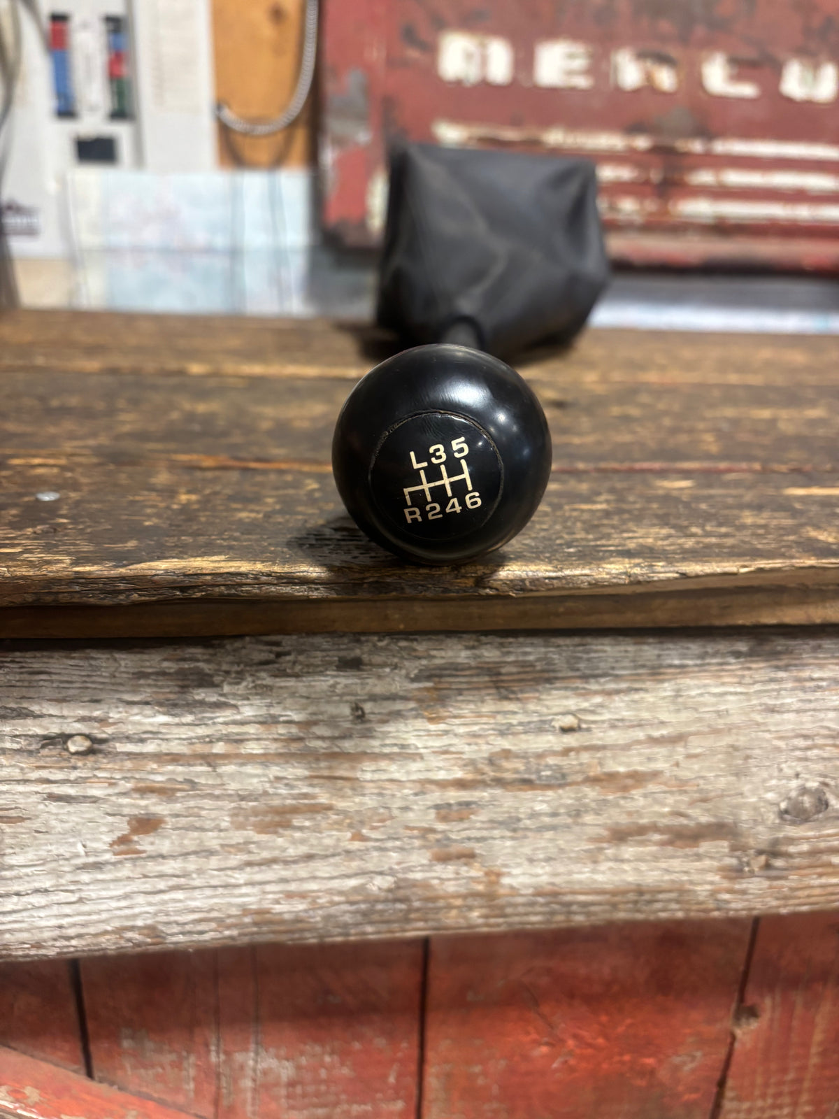 2003 - 2009 DODGE RAM CUMMINS G56 NV5600 6SPD SHIFTER KNOB AND BOOT NICE SHAPE