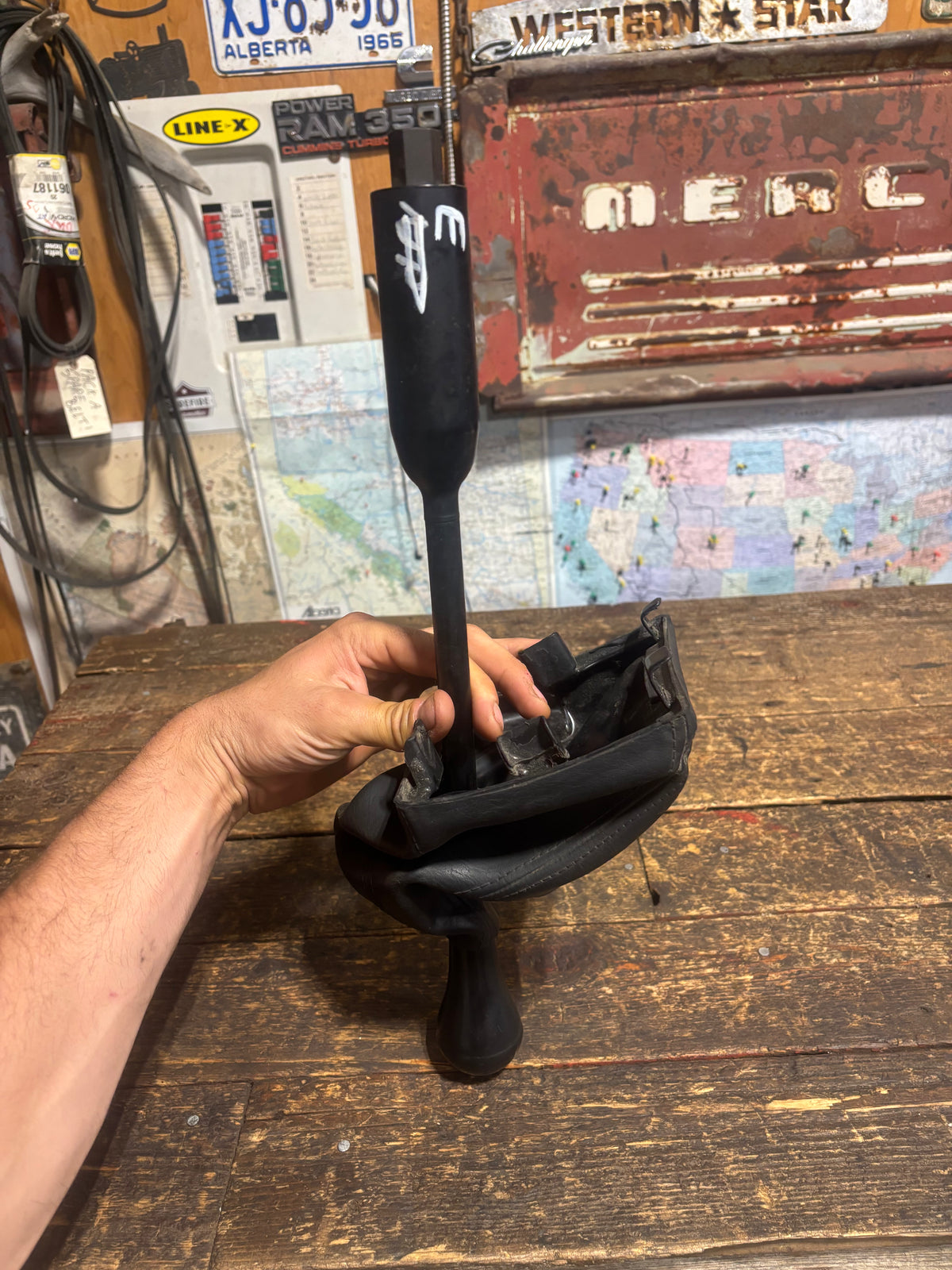 2003 - 2009 DODGE RAM CUMMINS G56 NV5600 6SPD SHIFTER KNOB AND BOOT NICE SHAPE