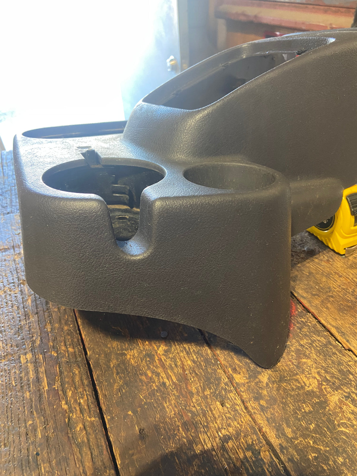 98-&#39;02 Dodge Ram Dark Grey Shifter Surround Floor Console