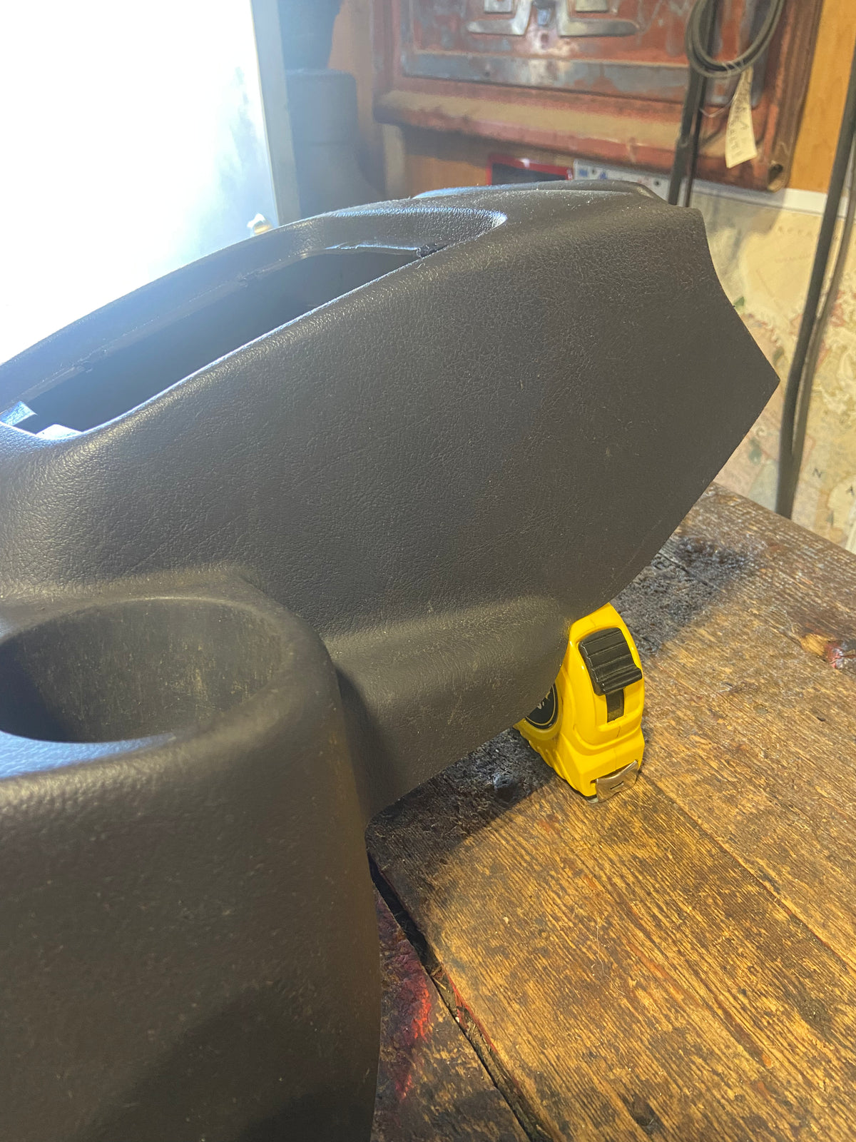 98-&#39;02 Dodge Ram Dark Grey Shifter Surround Floor Console