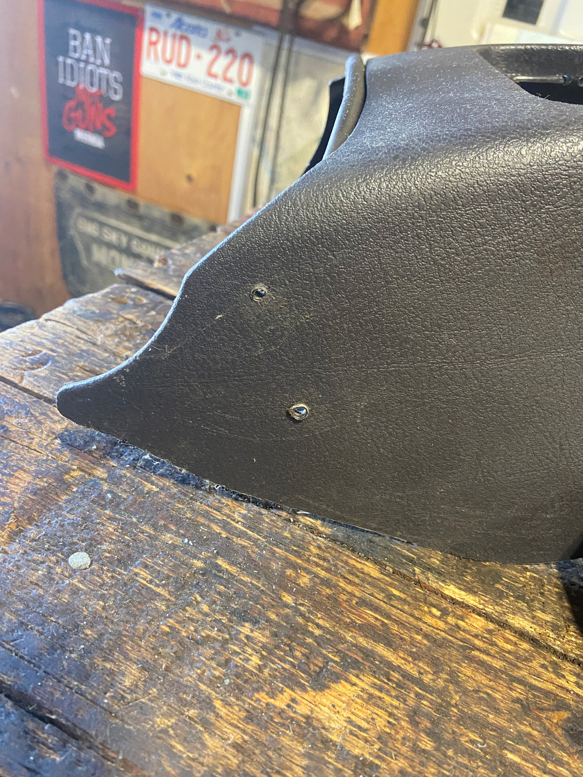 98-&#39;02 Dodge Ram Dark Grey Shifter Surround Floor Console