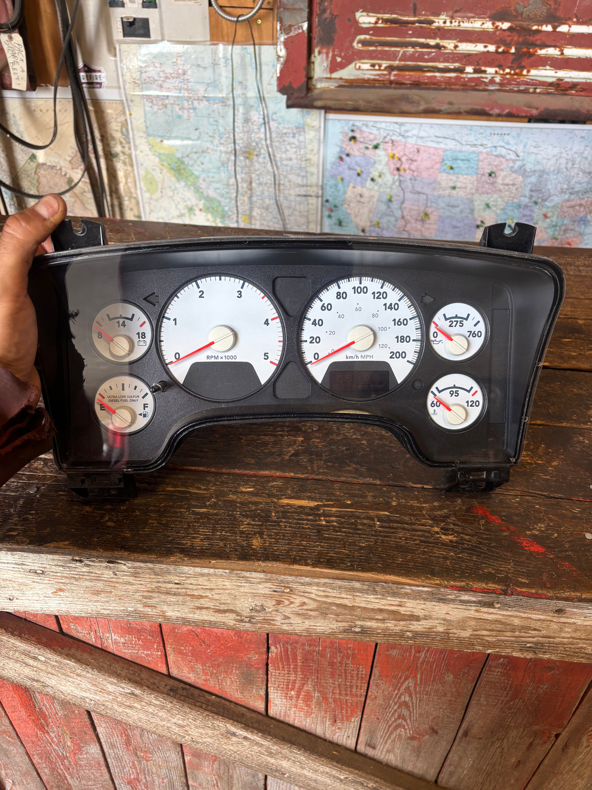 2009 DODGE RAM 2500 3500 6.7L CUMMINS GAUGE CLUSTER 380,000KMS P05172293ag