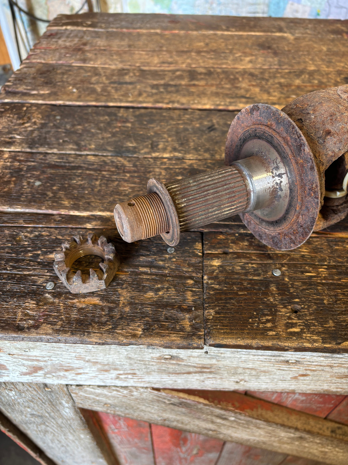 1999-2002 DODGE RAM 2500 3500 DRIVER DRIVERS SIDE FRONT AXLE WITH STUB SHAFT