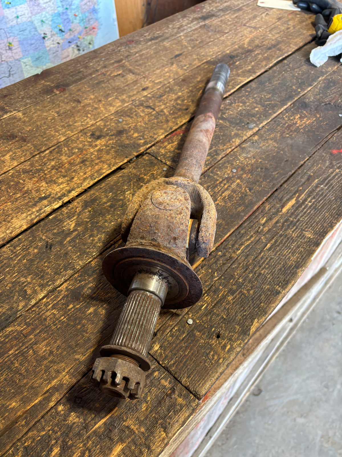 1999-2002 DODGE RAM 2500 3500 DRIVER DRIVERS SIDE FRONT AXLE WITH STUB SHAFT