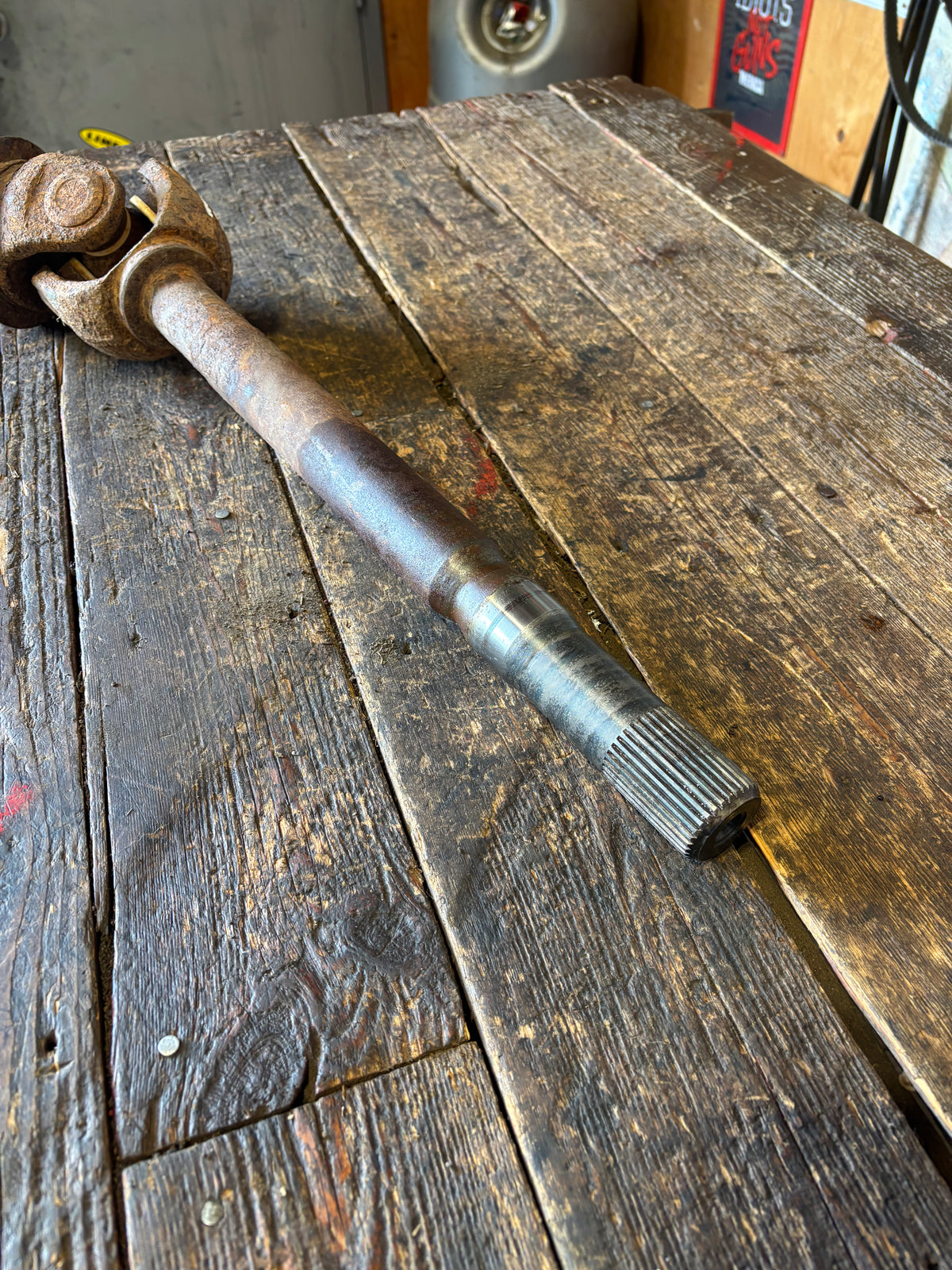 1999-2002 DODGE RAM 2500 3500 DRIVER DRIVERS SIDE FRONT AXLE WITH STUB SHAFT