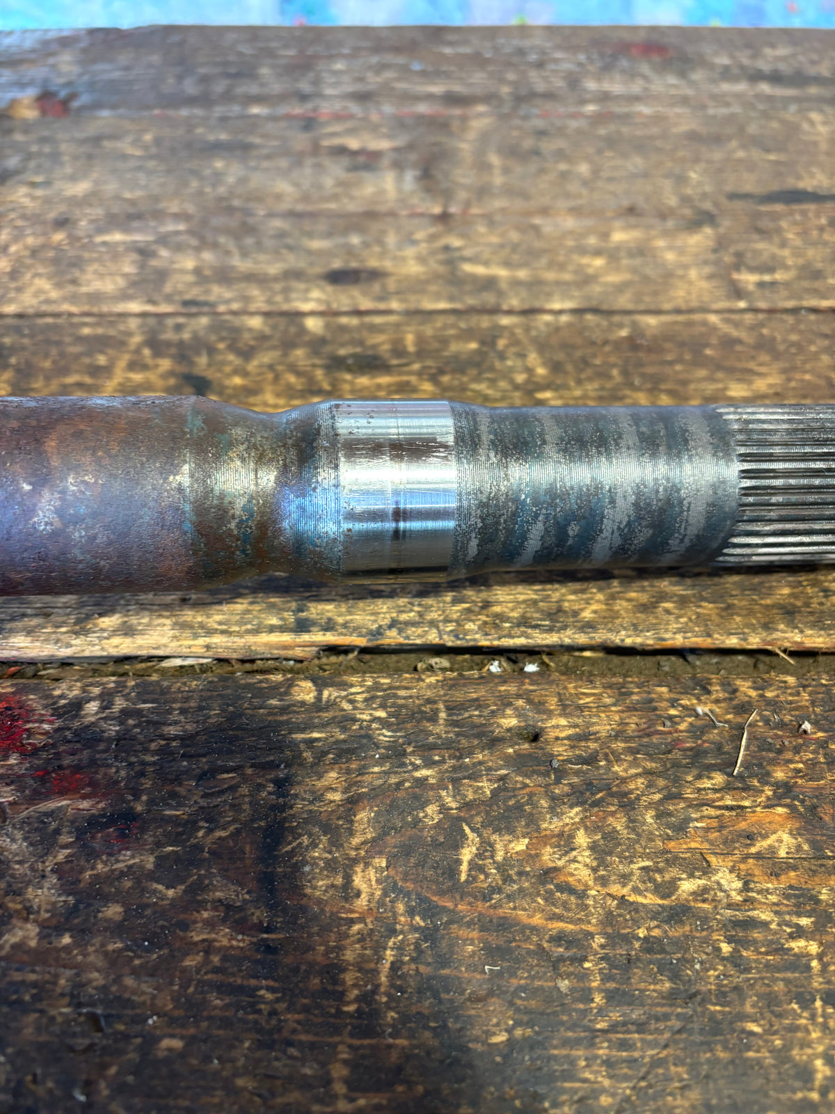 1999-2002 DODGE RAM 2500 3500 DRIVER DRIVERS SIDE FRONT AXLE WITH STUB SHAFT