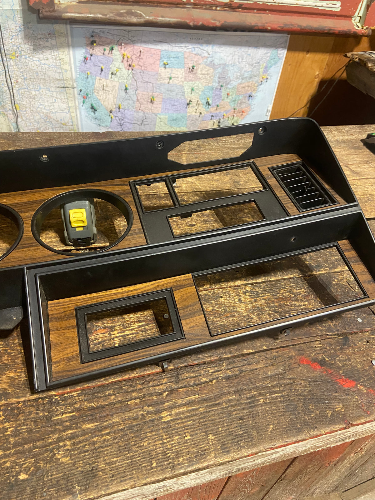 89-&#39;93 Dodge Ram 1st Gen Cummins Woodgrain Dash Bezel