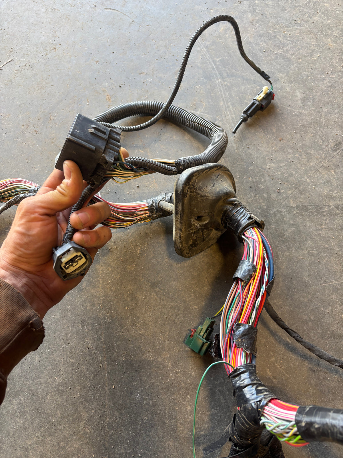 2010 DODGE RAM 2500 3500 CUMMINS COMPLETE CAB BODY WIRING HARNESS 68051997ac