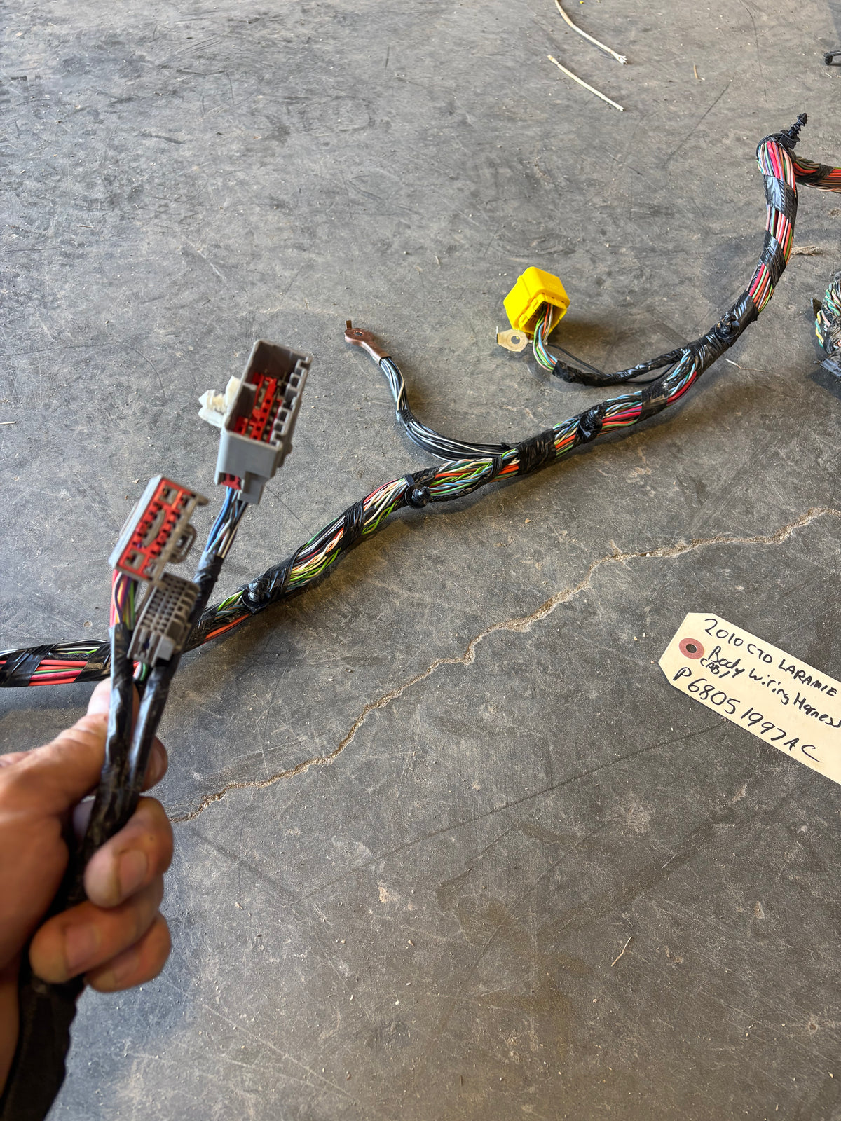 2010 DODGE RAM 2500 3500 CUMMINS COMPLETE CAB BODY WIRING HARNESS 68051997ac