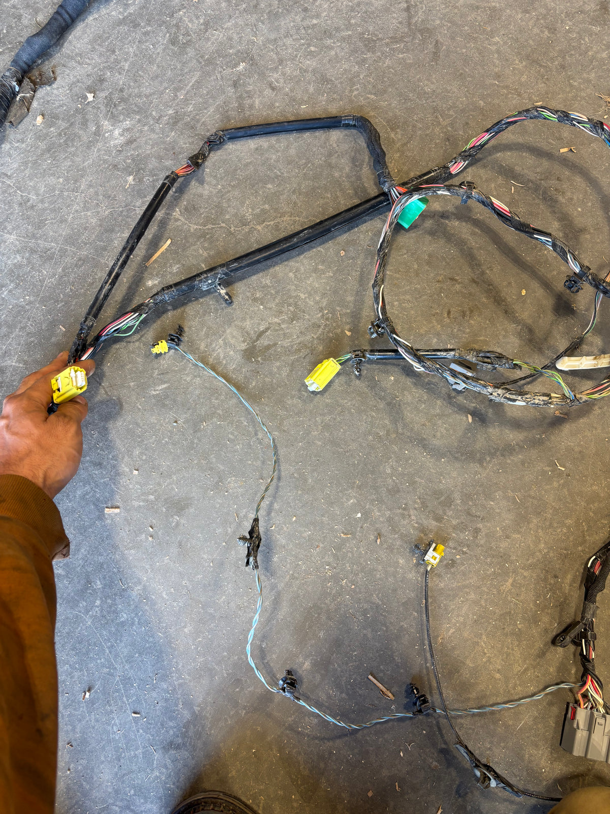 2010 DODGE RAM 2500 3500 CUMMINS COMPLETE CAB BODY WIRING HARNESS 68051997ac