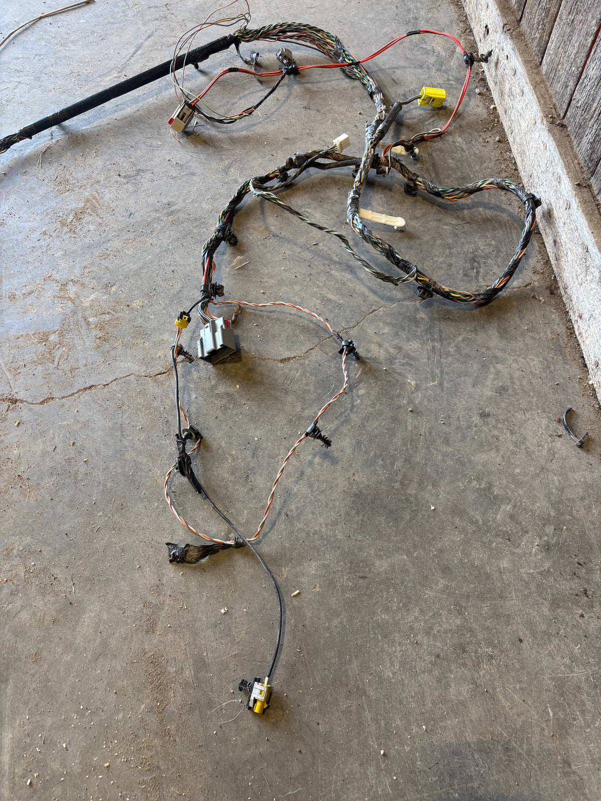 2010 DODGE RAM 2500 3500 CUMMINS COMPLETE CAB BODY WIRING HARNESS 68051997ac