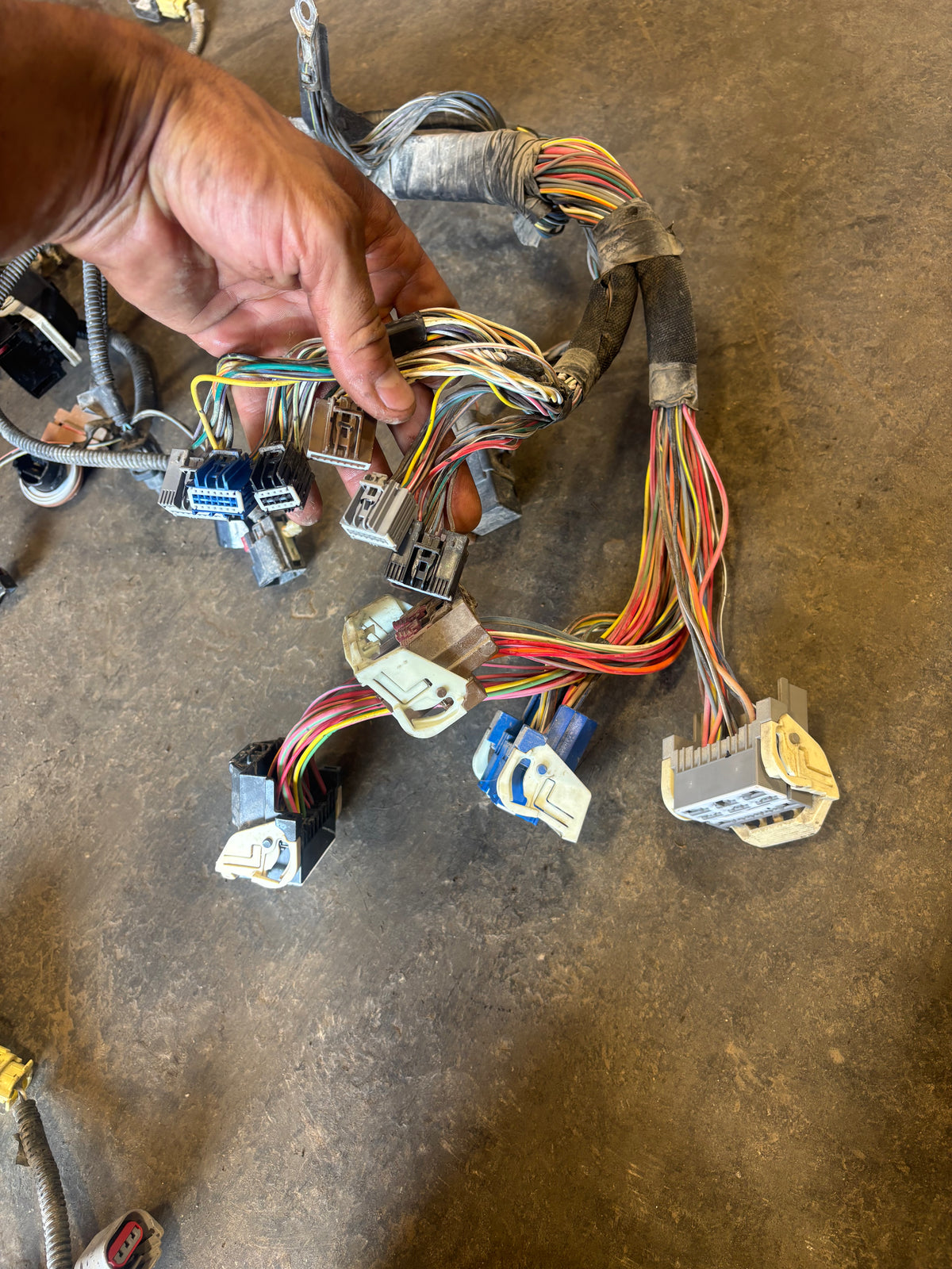 2008 DODGE RAM 1500 2500 GAS ENGINE BAY WIRING HARNESS 68035298ac