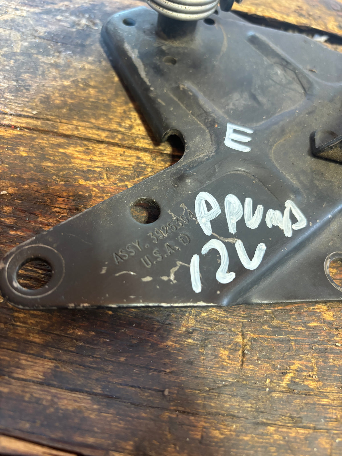 1994 - 1998 DODGE RAM 12V PPUMP CUMMINS THROTTLE LINKAGE BRACKET 3925358 3925354
