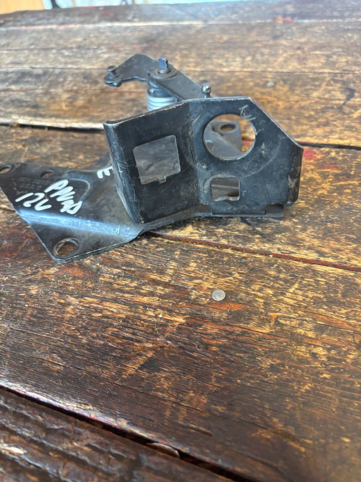 1994 - 1998 DODGE RAM 12V PPUMP CUMMINS THROTTLE LINKAGE BRACKET 3925358 3925354