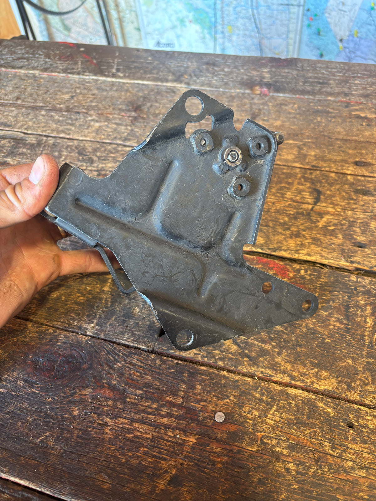 1994 - 1998 DODGE RAM 12V PPUMP CUMMINS THROTTLE LINKAGE BRACKET 3925358 3925354