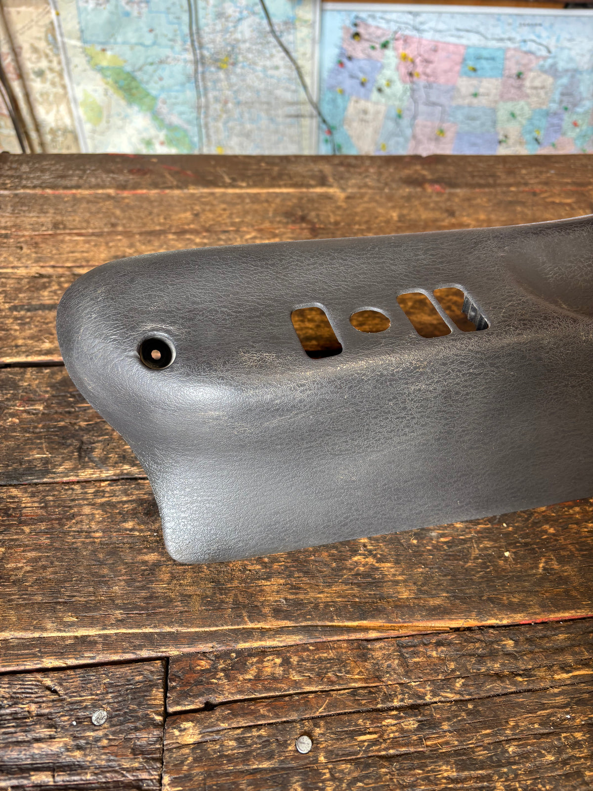 1998-2002 DODGE RAM 2500 3500 DRIVER SEAT SIDE PLASTIC PANEL DARK GREY 807407AD